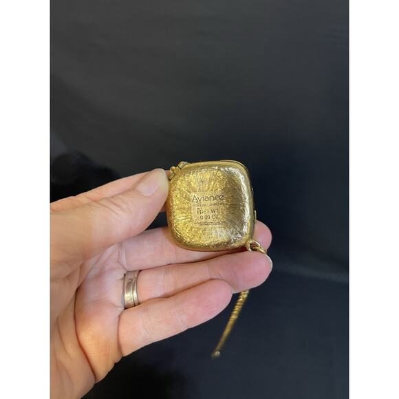Vintage Prince Matchabelli Aviance Solid Perfume Locket Pendant Necklace 0.09oz - Picture 6 of 8